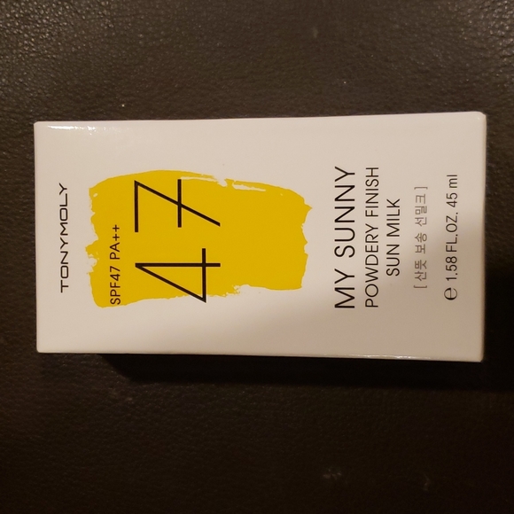 New TonyMoly - MY SUNNY Powdery Finish Sun Milk Sunscreen SPF 47 - 45 ml - Picture 1 of 2